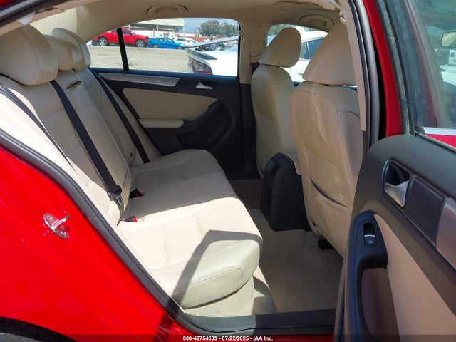 3VWD17AJ4FM356131 Volkswagen 1.8t