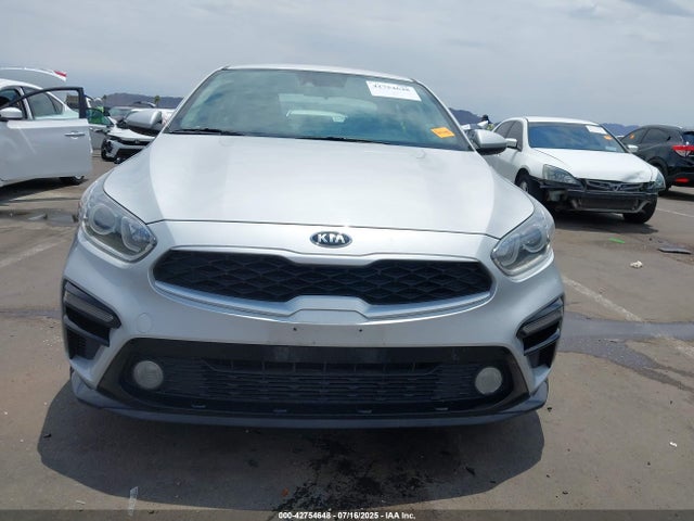 3KPF24AD8ME322685 KIA mpi nu