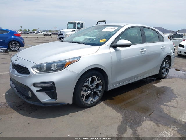 3KPF24AD8ME322685 KIA mpi nu