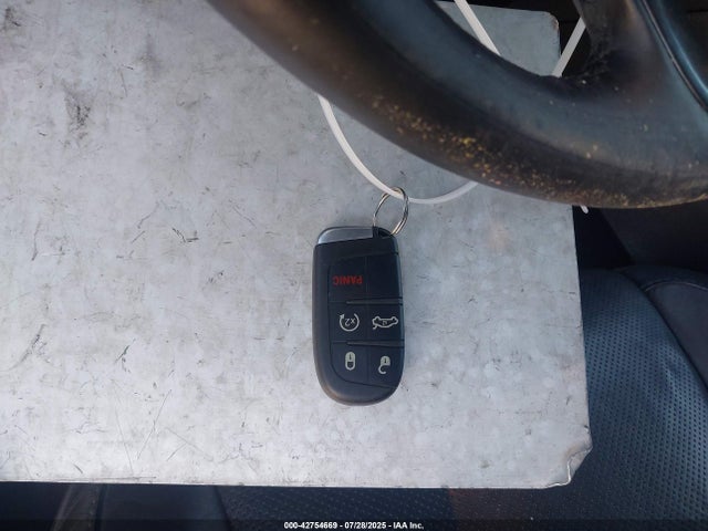 2C3CDXHG5GH133407 Dodge 2016