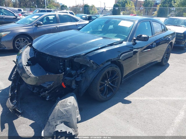 2C3CDXHG5GH133407 Dodge 2016