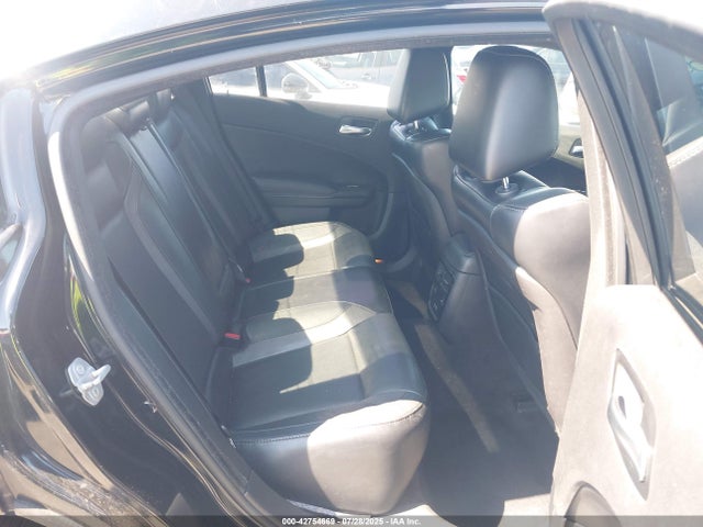 2C3CDXHG5GH133407 Dodge 2016