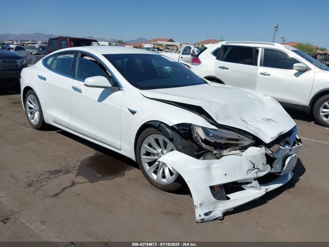 2017 TESLA MODEL S 5YJSA1E13HF188121 Photo 0