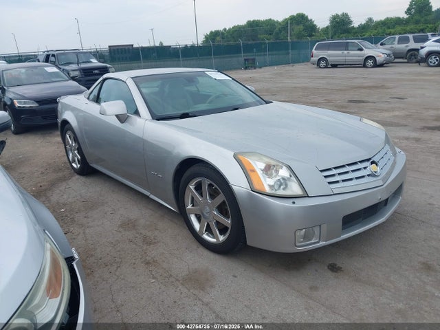 2004 CADILLAC XLR 1G6YV34A545601408