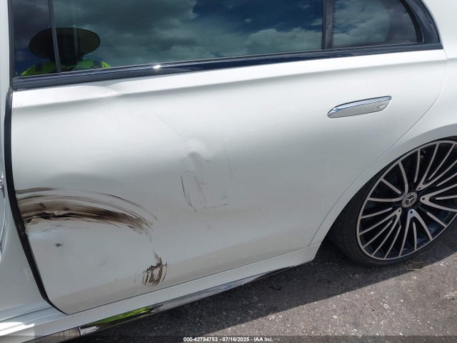 W1K6G7GB5PA201781 Mercedes-Benz m176