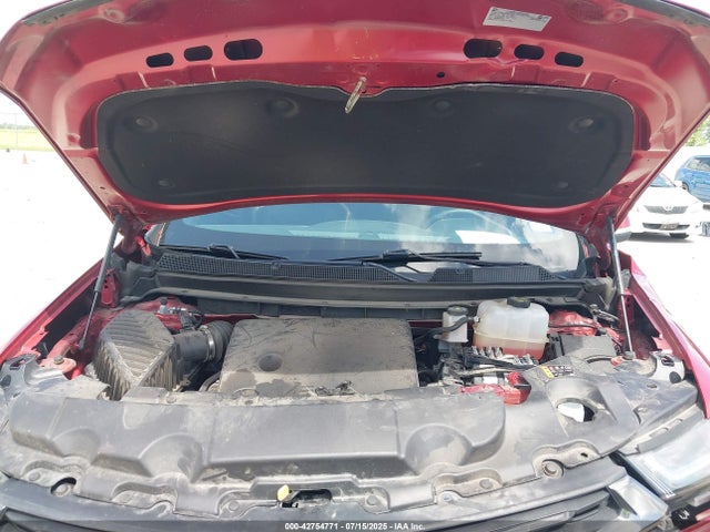 1GNESWKW7RJ137553 Chevrolet lfy