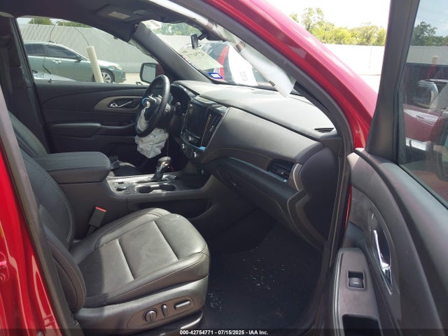 1GNESWKW7RJ137553 Chevrolet lfy