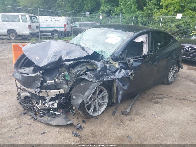 2022 TESLA MODEL Y 7SAYGDEE9NA011467 Photo 1