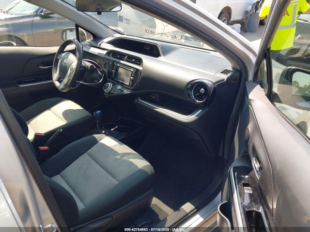 JTDKDTB32F1577380 Toyota 1nz-fxe+1lm