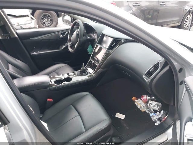 JN1EV7AP0HM733121 Infiniti Q50
