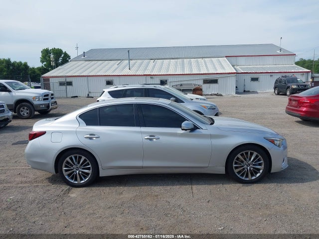 JN1EV7AR6JM440167 Infiniti Q50