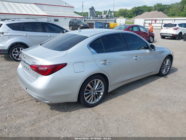 JN1EV7AR6JM440167 Infiniti Q50