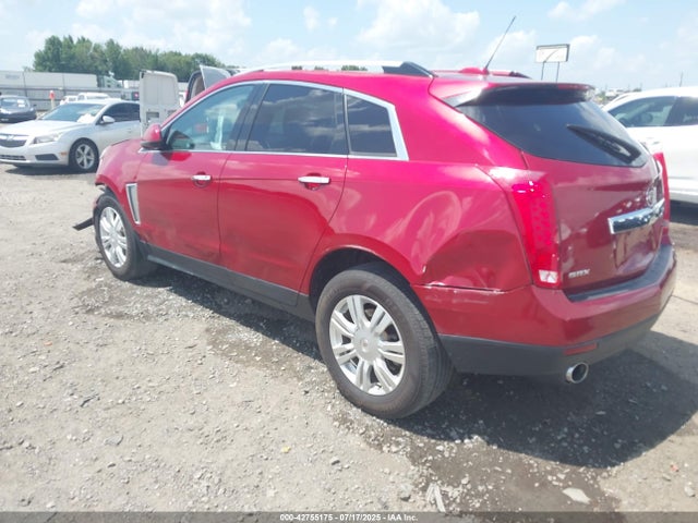 2016 CADILLAC SRX 3GYFNBE3XGS532850 Photo 2