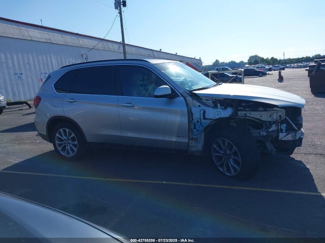 5UXKR0C58G0P34447 BMW X5