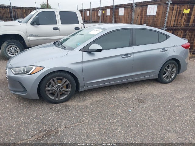 5NPD84LF9HH150978 Hyundai 2017