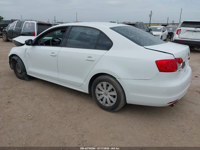 3VW2K7AJXEM431630 Volkswagen 2014