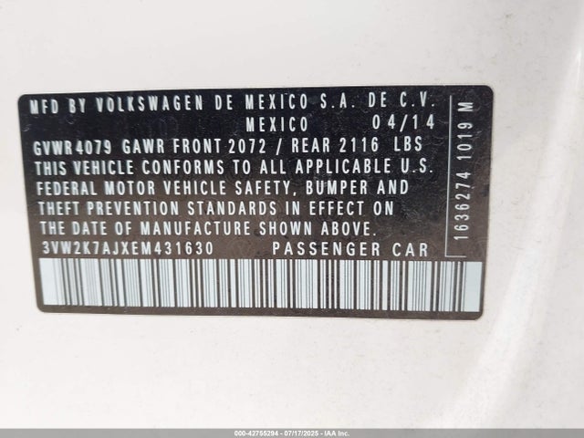 3VW2K7AJXEM431630 Volkswagen 2014