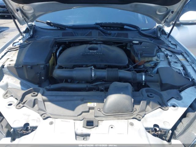 2014 JAGUAR XF SAJWA0ES5EPU12593 Photo 9
