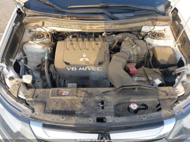2016 MITSUBISHI OUTLANDER JA4JZ4AX0GZ019967 Photo 9