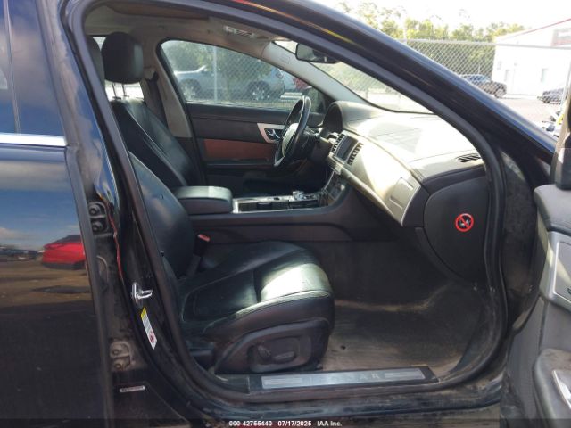 2013 JAGUAR XF SAJWA0E73D8S91745 Photo 4
