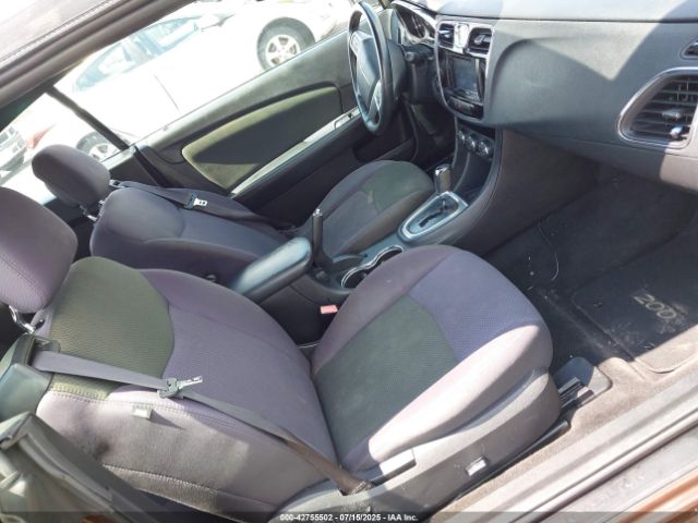 2012 CHRYSLER 200 1C3BCBEB5CN215715 Photo 4