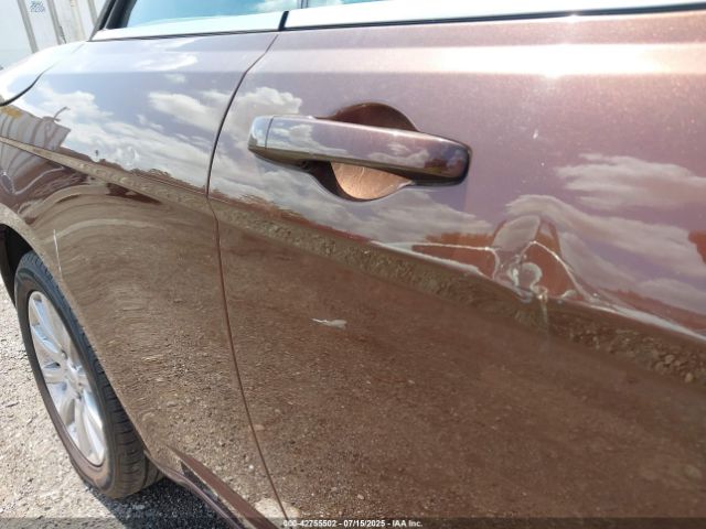 2012 CHRYSLER 200 1C3BCBEB5CN215715 Photo 5