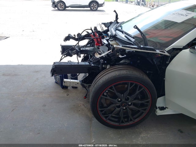 1G1YC3D41P5118346 Chevrolet lt2