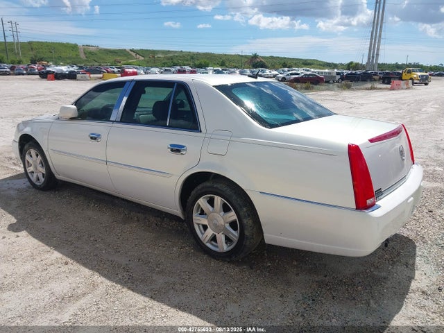 2007 CADILLAC DTS 1G6KD57Y07U175182 Photo 2