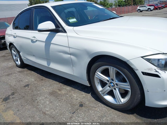 BMW 320i 2015 WBA3B1C51FK141111 Image 6