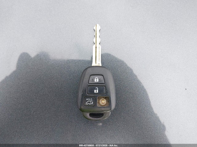 Toyota Rav4 Xle 2015 JTMWFREV0FD080127 Image 11