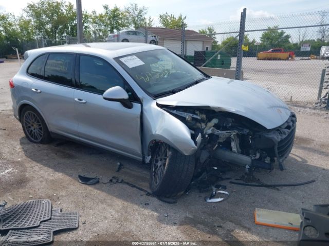 2017 PORSCHE CAYENNE WP1AA2A2XHKA84758 Photo 0