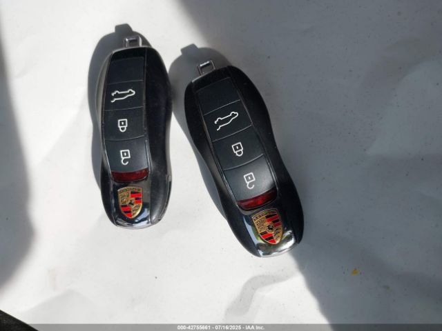 2017 PORSCHE CAYENNE WP1AA2A2XHKA84758 Photo 10