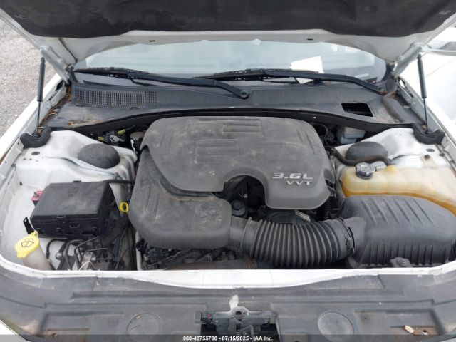 2011 CHRYSLER 300 2C3CA5CG0BH585567 Photo 9