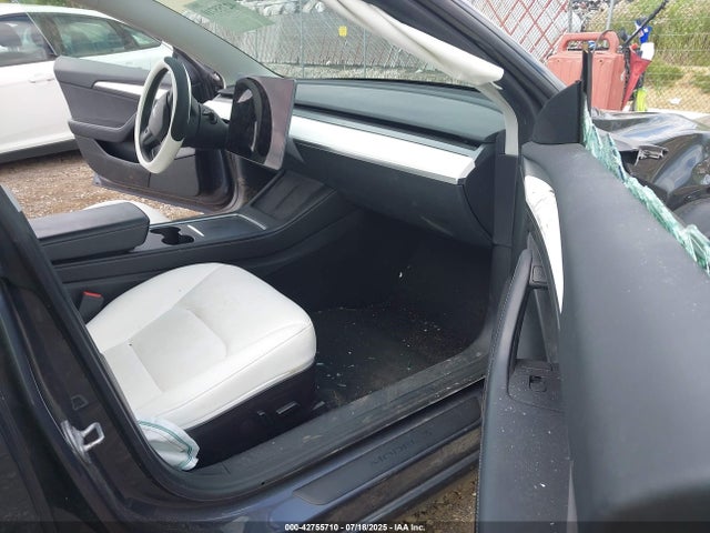 2023 TESLA MODEL 3 5YJ3E1EA3PF397897 Photo 4