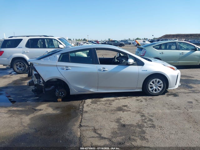 JTDKAMFU7M3142616 Toyota 2zr-fxe,1nm