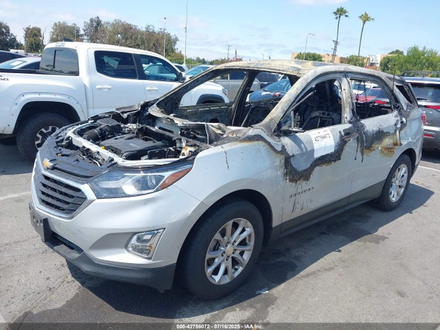 Chevrolet EQUINOX LT 2019 2GNAXKEV1K6149907 Image 2