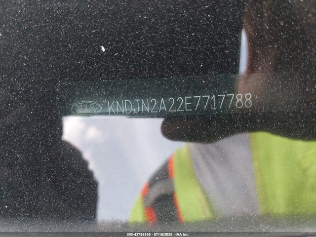 KIA dohc gdi gamma 2014 KNDJN2A22E7717788 Image 9