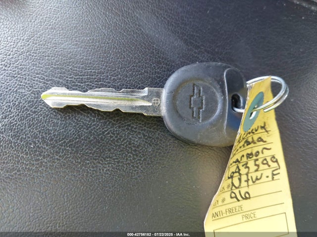 2G1WB5E36E1163468 Chevrolet lfx