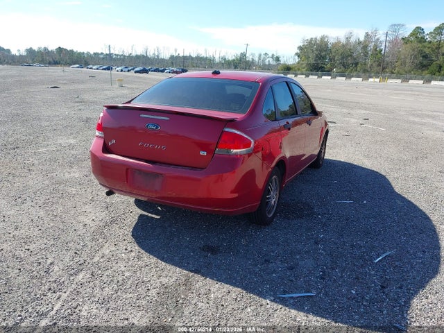 2010 FORD FOCUS 1FAHP3FN6AW276836 Photo 3