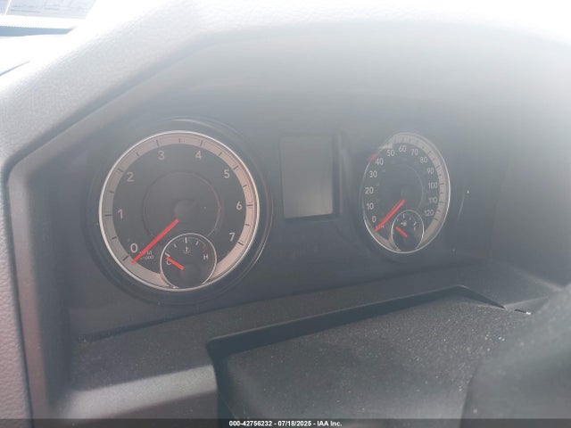 3C6JR6DT6GG285396 RAM 2016
