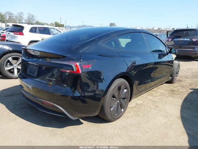 Tesla MODEL 3 2024 5YJ3E1EB6RF736731 Image 4
