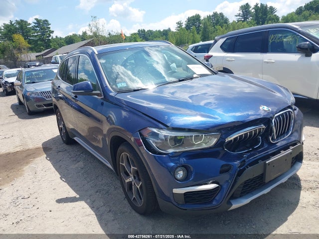 BMW X1 2016 WBXHT3C36GP887867 Image 13