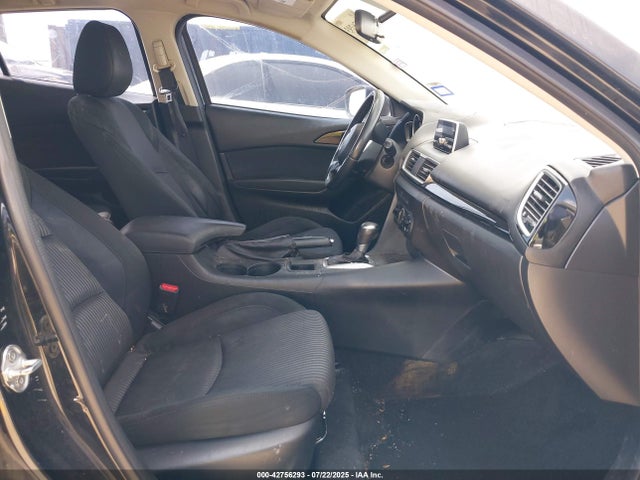 JM1BM1V72E1108484 Mazda pe