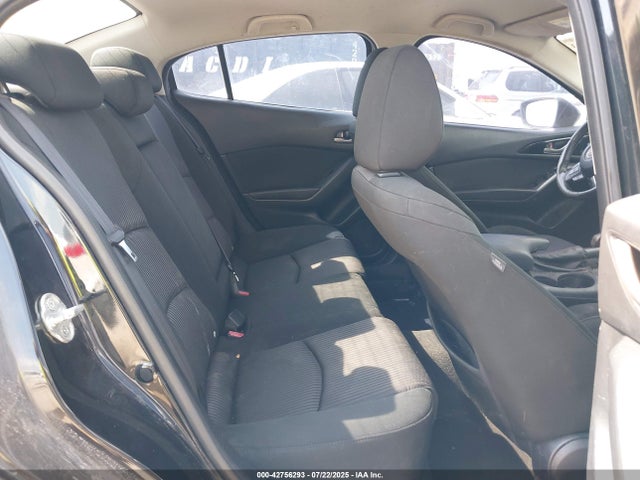 JM1BM1V72E1108484 Mazda pe