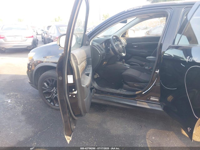 2019 MITSUBISHI OUTLANDER SPORT JA4AP3AU7KU025485 Photo 4