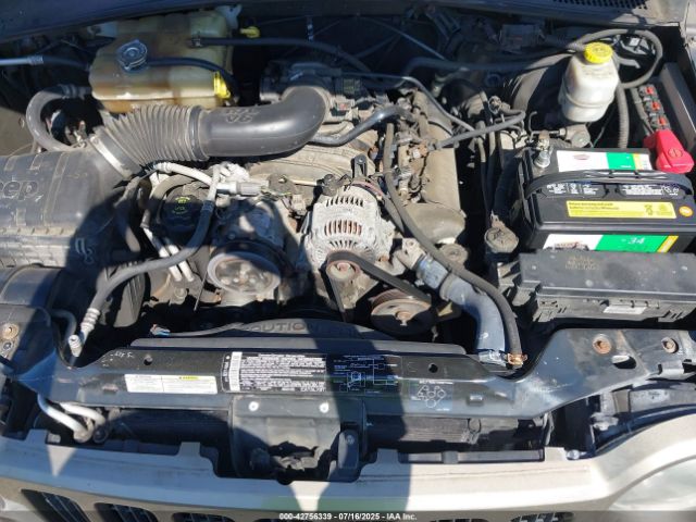 2005 JEEP LIBERTY 1J4GL48K45W617046 Photo 9