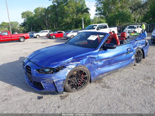 BMW M4 2022 WBS33BA07NCK61526 Image 2