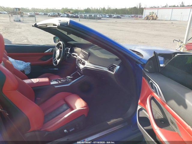 BMW M4 2022 WBS33BA07NCK61526 Image 5
