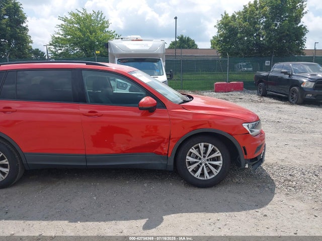 3VV1B7AX5JM085971 Volkswagen Tiguan