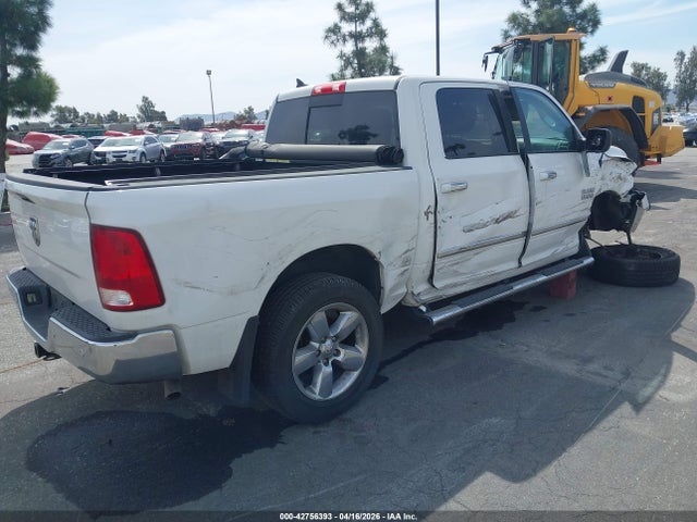 1C6RR7LG4HS829577 RAM 1500 Big Horn 4x4 5&#039;7 Box